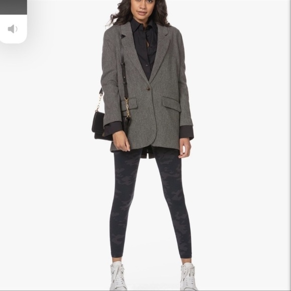 Spanx Look At Me Now seamless Leggings in black Camo Sz M - Picture 11 of 12